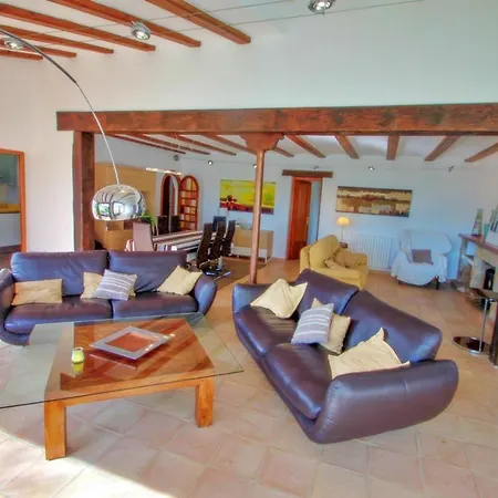 Villa Finca La Coma - Modern, Well-equipped With Private Pool In *