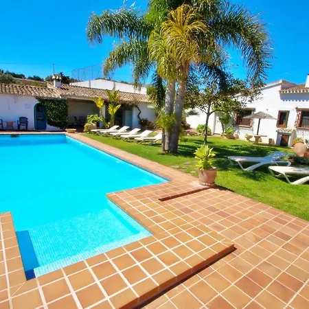 Villa Finca La Coma - Modern, Well-equipped With Private Pool In *